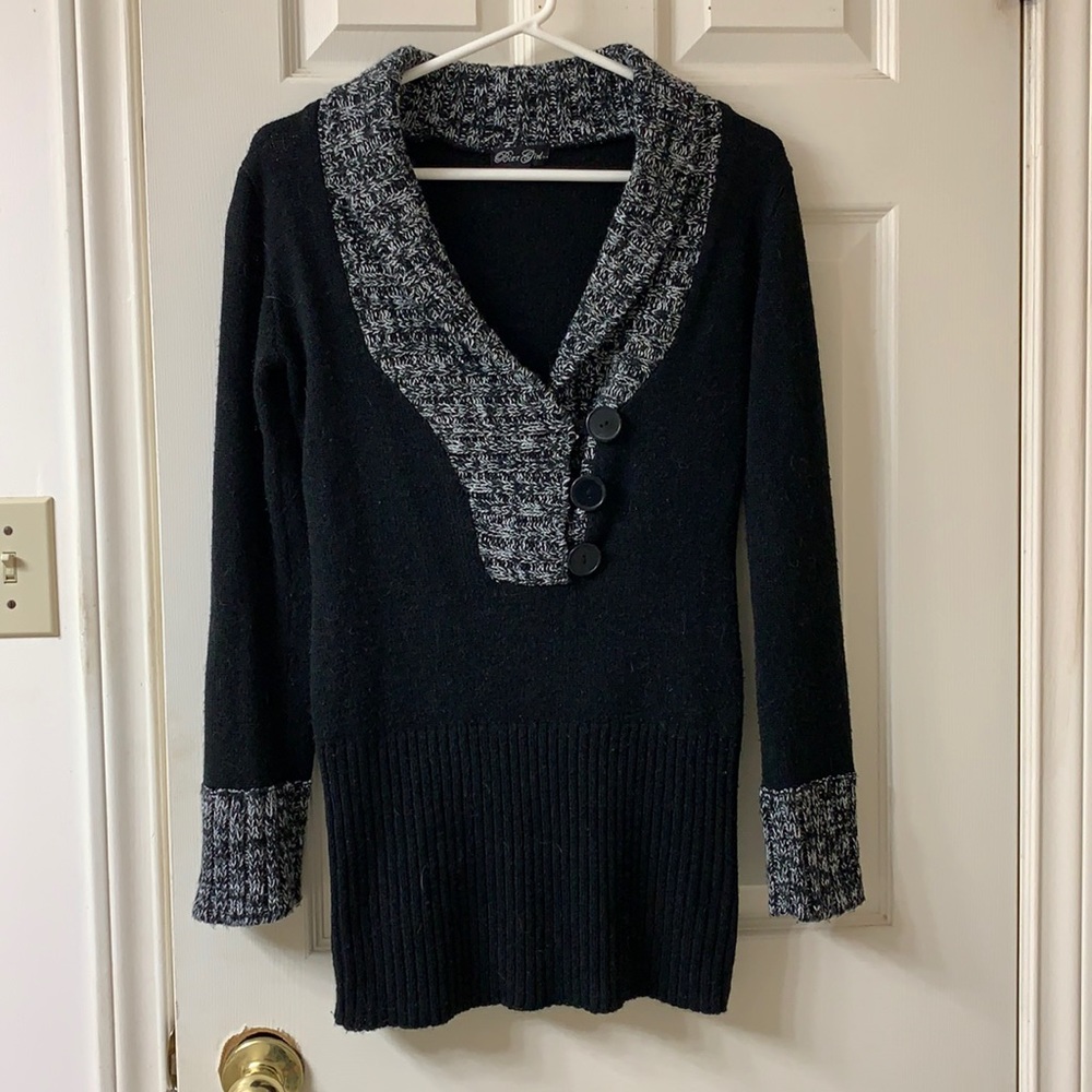 🌷3 for $25🌷Bizz Girl, US S, Black & Grey Long Button V-Neck Collared Sweater
